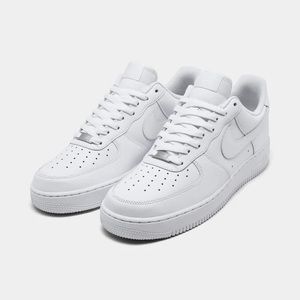 Nike Air Force 1s 07’ Women’s